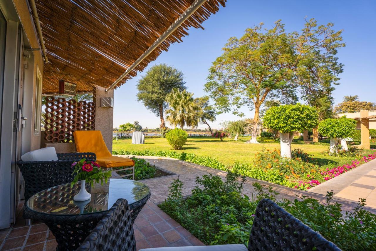 Jolie Ville Hotel & Spa Kings Island Luxor Buitenkant foto The Royal Mirage Hotel