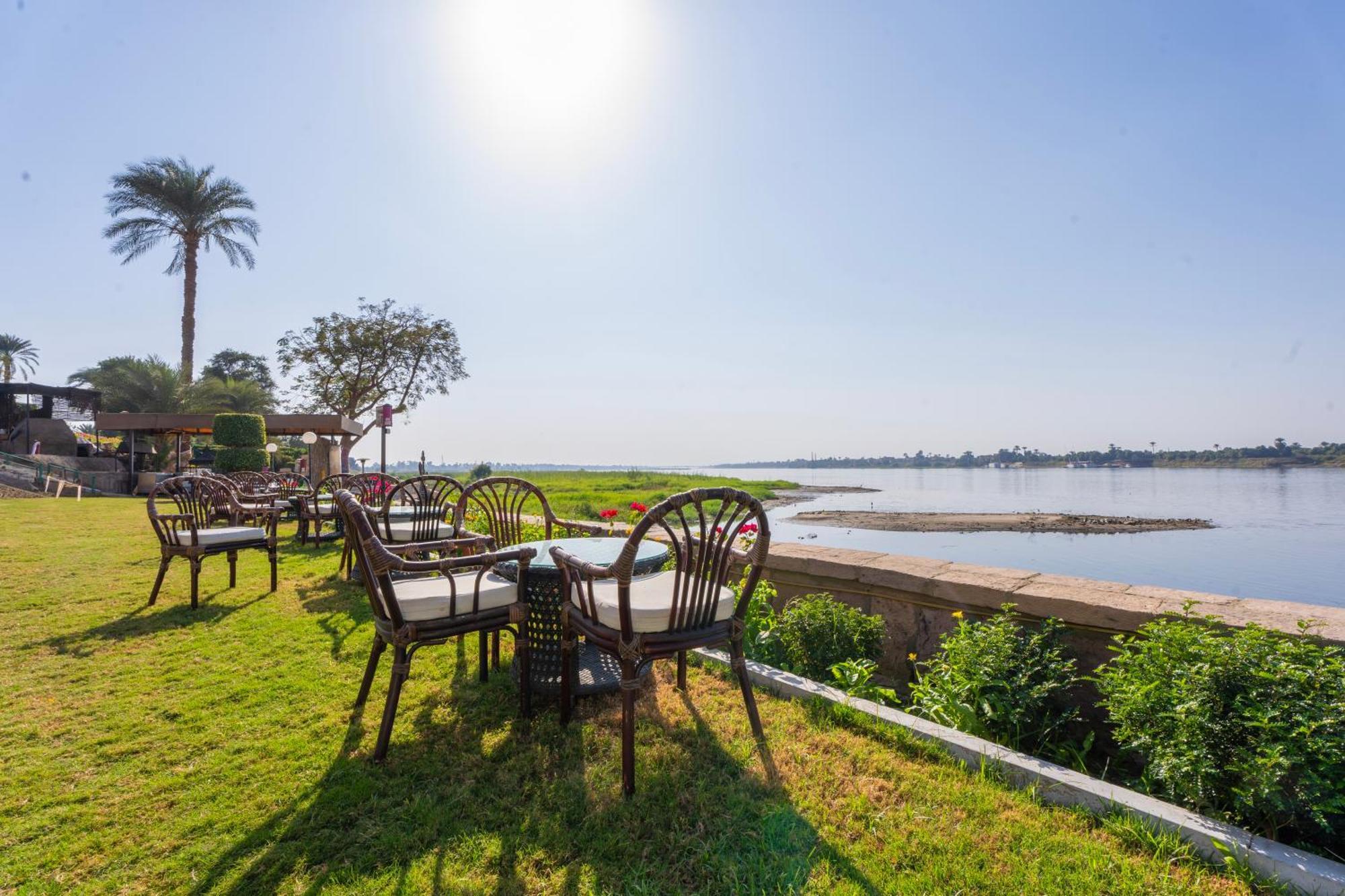 Jolie Ville Hotel & Spa Kings Island Luxor Buitenkant foto View of the Nile from the hotel
