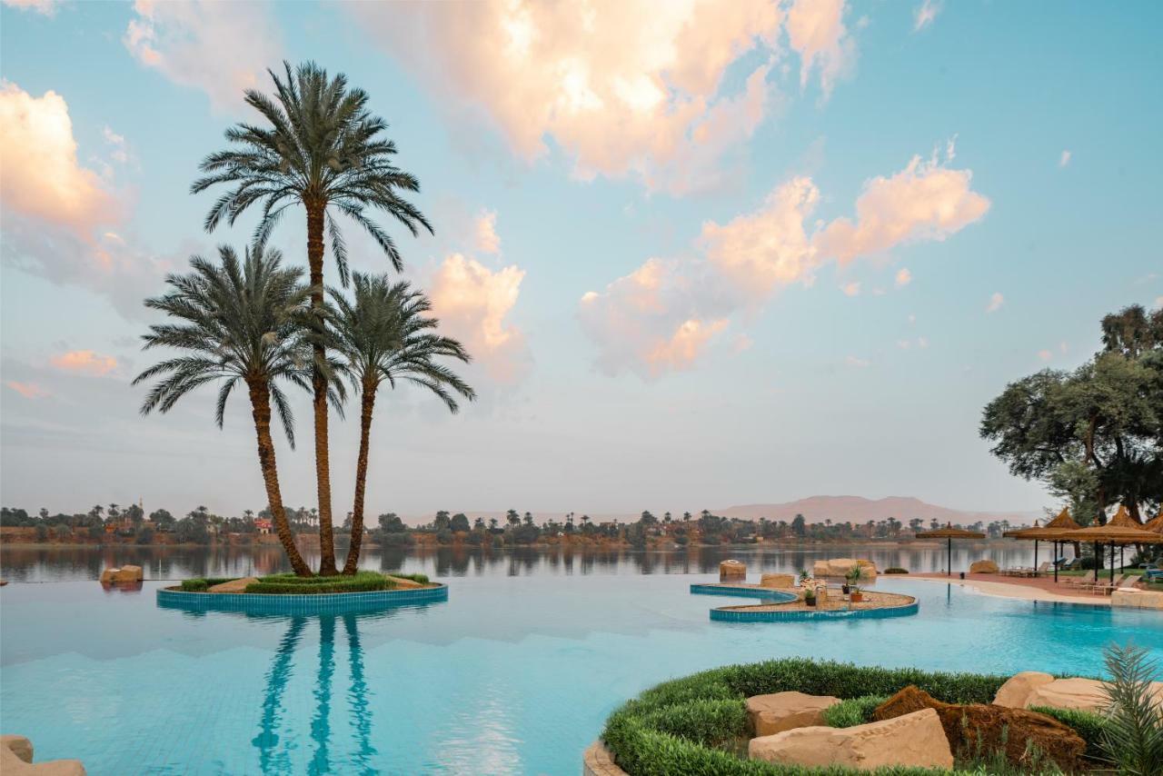 Jolie Ville Hotel & Spa Kings Island Luxor Buitenkant foto The pool at the Royal Palm Resort and Spa