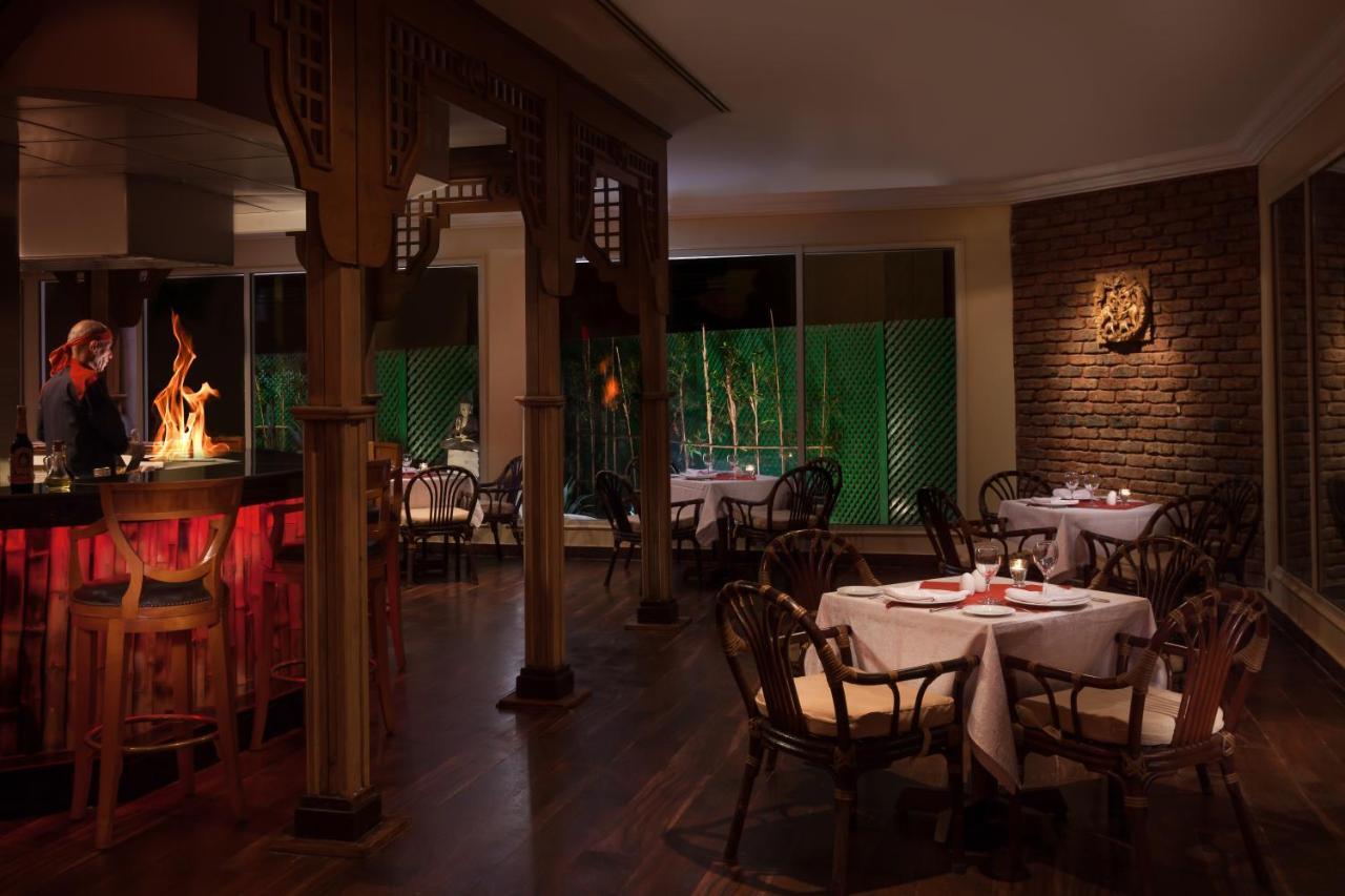 Jolie Ville Hotel & Spa Kings Island Luxor Buitenkant foto The interior of the restaurant